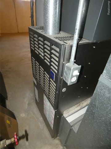 7122 Pebble Park Drive, West Bloomfield, MI 48322