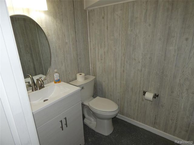 7122 Pebble Park Drive, West Bloomfield, MI 48322