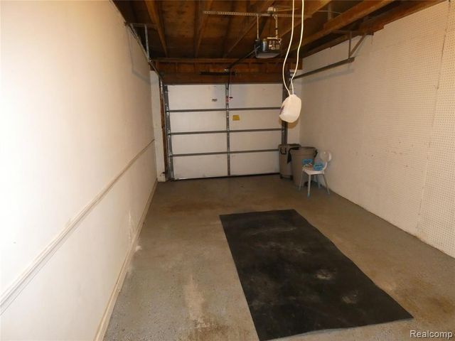 7122 Pebble Park Drive, West Bloomfield, MI 48322