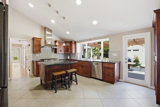 880 Opal Drive, San Jose, CA 95117