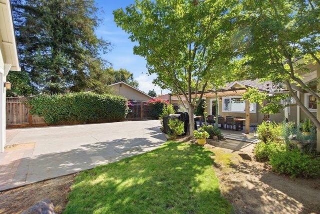 880 Opal Drive, San Jose, CA 95117