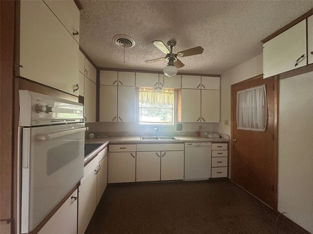 1916 11th Street, Mineral Wells, TX 76067