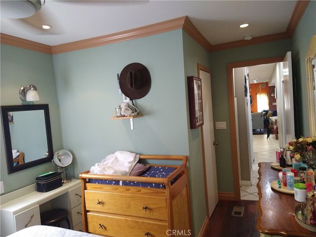 23450 NEWHALL Avenue 111, Newhall, CA 91321