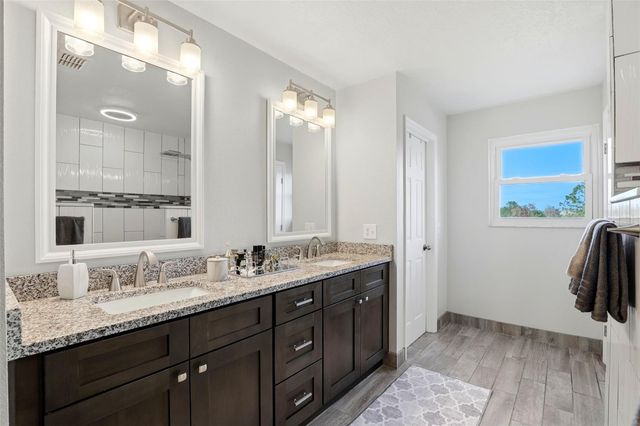 825 BELHAVEN DRIVE, Orlando, FL 32828