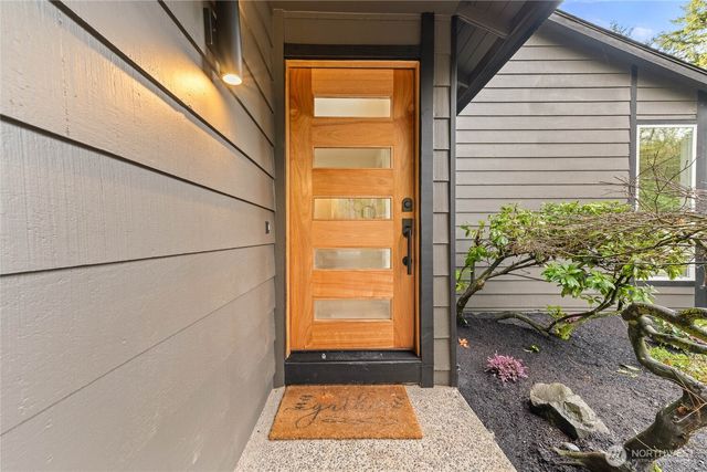 13125 NE 128TH Place, Kirkland, WA 98034