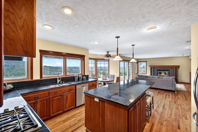 4410 S Coleman Ln, Spokane, WA 99223