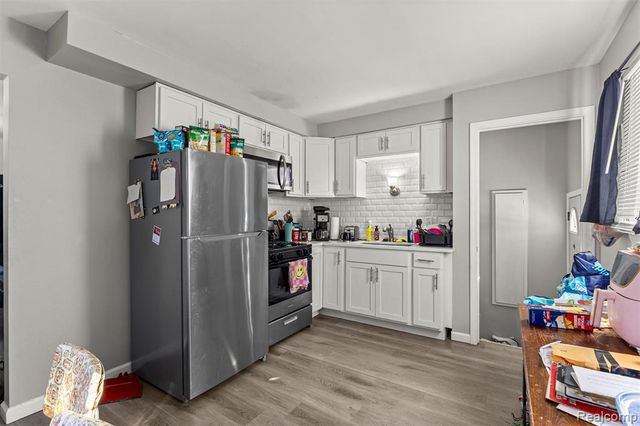 8953 William Street, Taylor, MI 48180