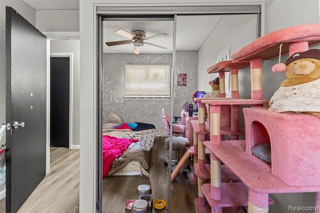 8953 William Street, Taylor, MI 48180