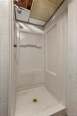 8953 William Street, Taylor, MI 48180