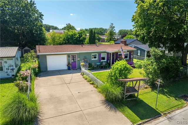 22 Denesha Place, Fulton, NY 13069