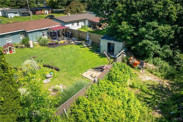 22 Denesha Place, Fulton, NY 13069