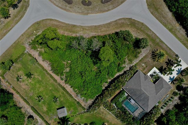 125 AUSTRALIAN DRIVE, Rotonda West, FL 33947