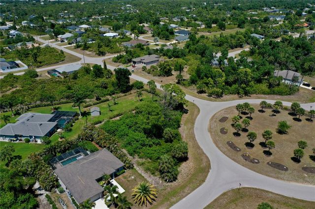125 AUSTRALIAN DRIVE, Rotonda West, FL 33947