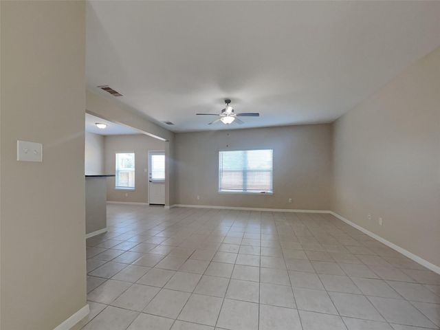 692 Totem Trail Drive, La Marque, TX 77568
