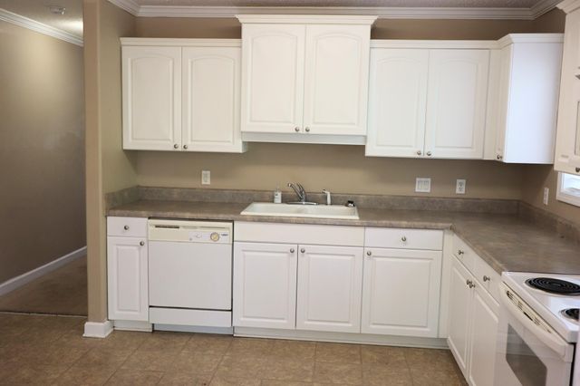 174 Hawthorne Dr., Hattiesburg, MS 39402