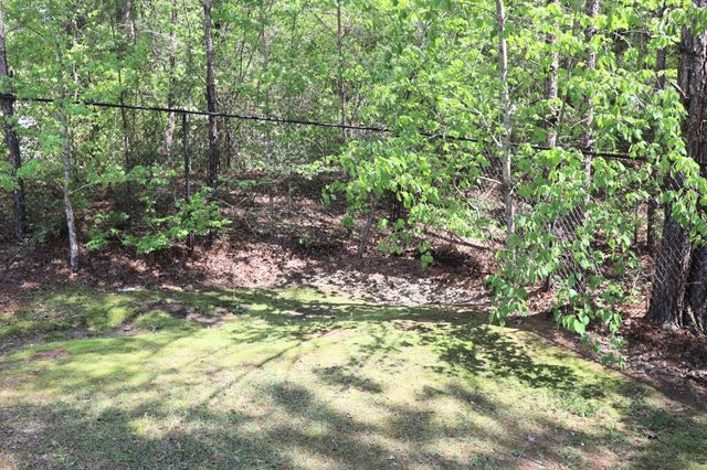 174 Hawthorne Dr., Hattiesburg, MS 39402