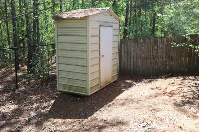 174 Hawthorne Dr., Hattiesburg, MS 39402