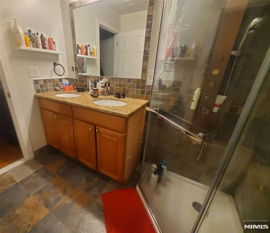 137 Reade Street, Englewood, NJ 07631