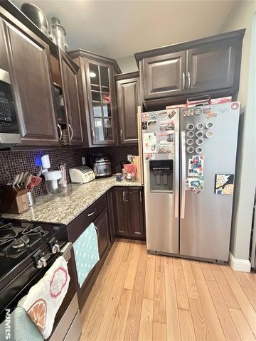 137 Reade Street, Englewood, NJ 07631