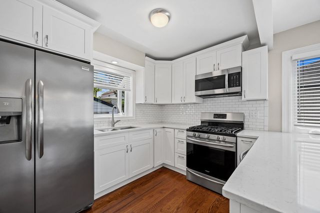 337 Sheldon Avenue, Downers Grove, IL 60515
