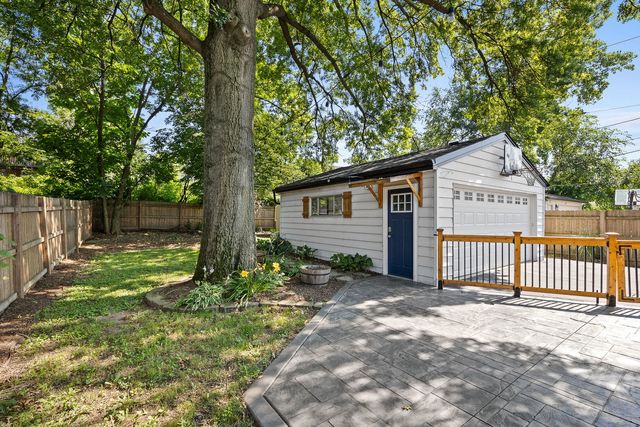337 Sheldon Avenue, Downers Grove, IL 60515