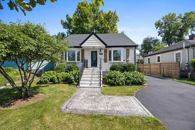 337 Sheldon Avenue, Downers Grove, IL 60515