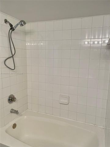 150 NW 96th Avenue 9207, Pembroke Pines, FL 33024