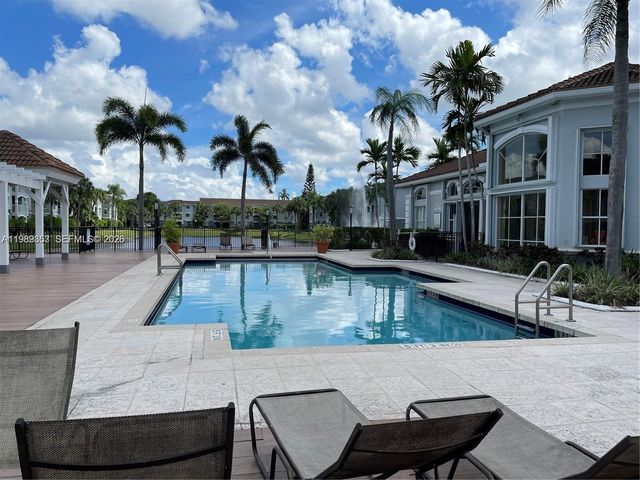 150 NW 96th Avenue 9207, Pembroke Pines, FL 33024
