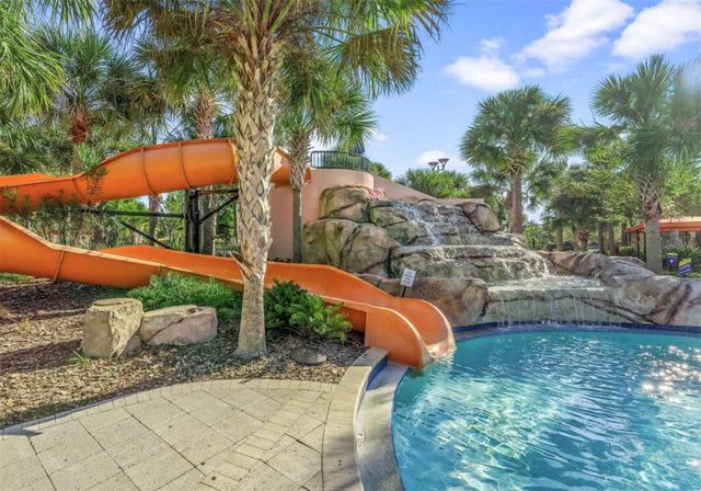 7352 OAKMOSS LOOP, Davenport, FL 33837