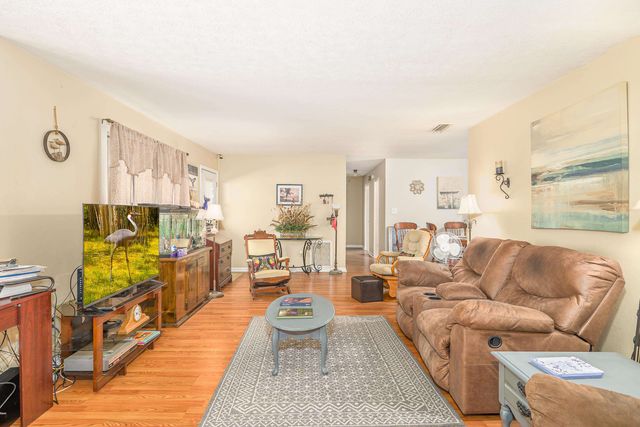 8345 Old Saint Augustine Road, Tallahassee, FL 32311