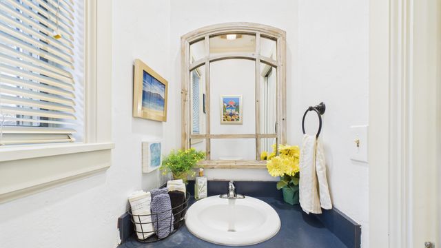 4604 5th Street, Lubbock, TX 79416