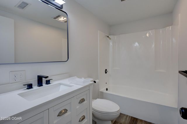 425 N Idaho Avenue, Columbus, KS 66725