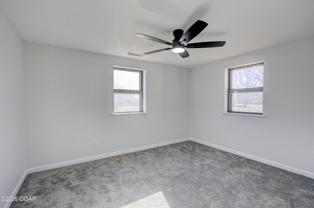 425 N Idaho Avenue, Columbus, KS 66725