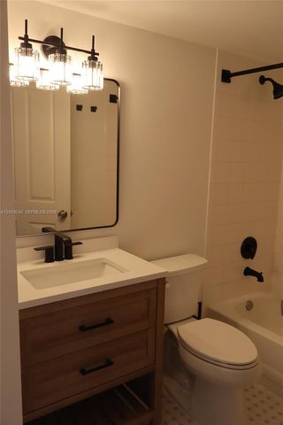 2351 Douglas Road 1204, Miami, FL 33145