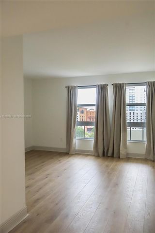 2351 Douglas Road 1204, Miami, FL 33145