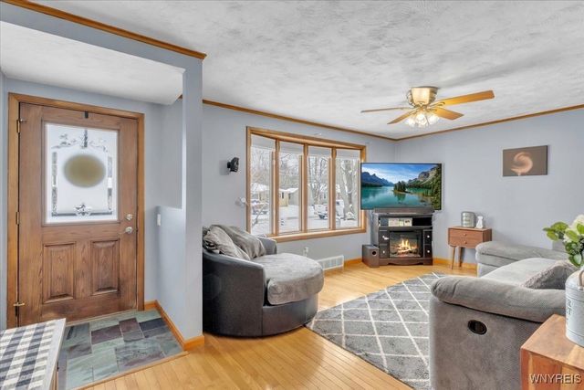 298 Homestead Drive, North Tonawanda, NY 14120