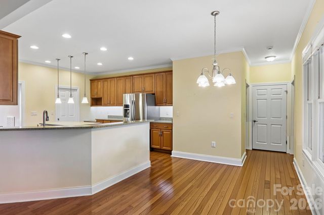 959 Silverglen Way, Hendersonville, NC 28792