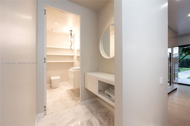 11200 SW 60th Avenue, Pinecrest, FL 33156