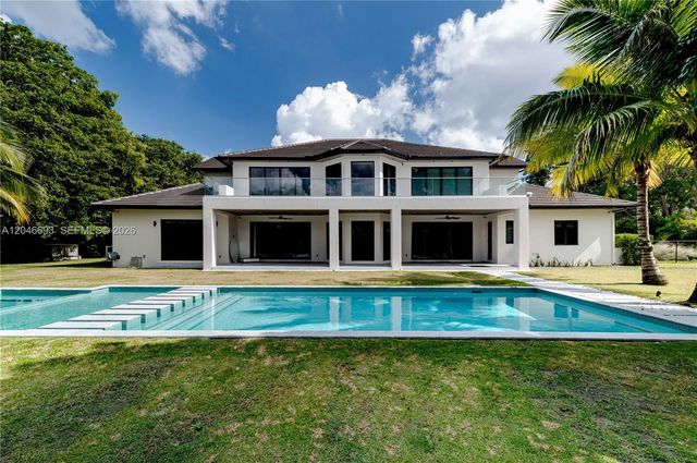 11200 SW 60th Avenue, Pinecrest, FL 33156