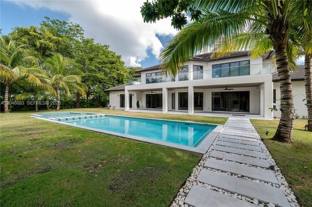 11200 SW 60th Avenue, Pinecrest, FL 33156
