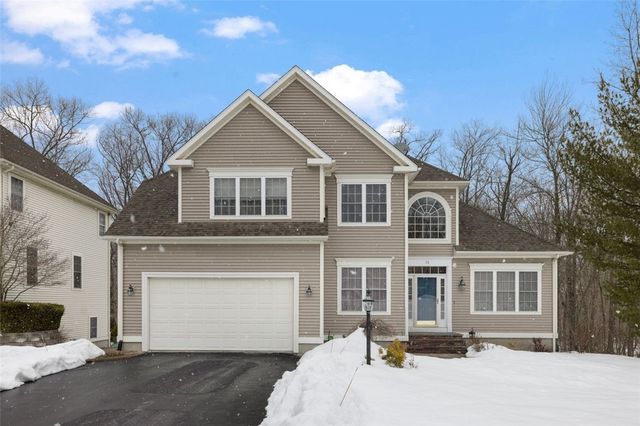15 Susan Drive, Cumberland, RI 02864