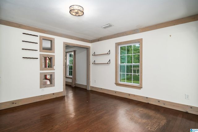 2016 CHAPEL ROAD, Hoover, AL 35226