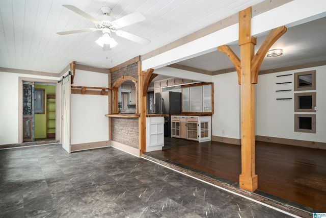 2016 CHAPEL ROAD, Hoover, AL 35226