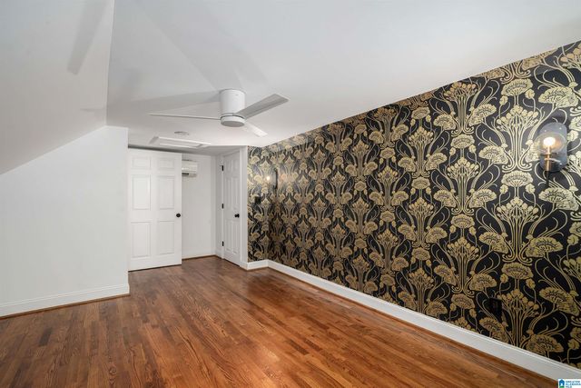 2016 CHAPEL ROAD, Hoover, AL 35226