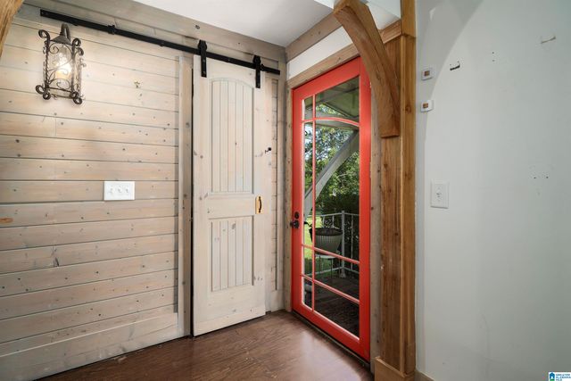 2016 CHAPEL ROAD, Hoover, AL 35226