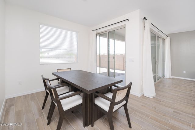 25557 N 76TH Lane, Peoria, AZ 85383