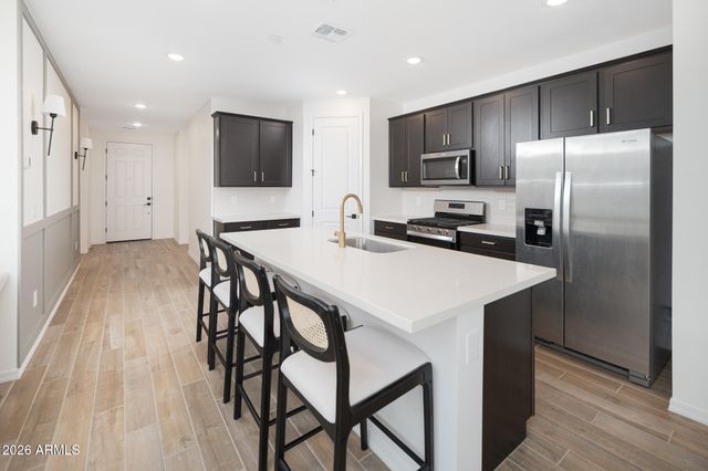 25557 N 76TH Lane, Peoria, AZ 85383