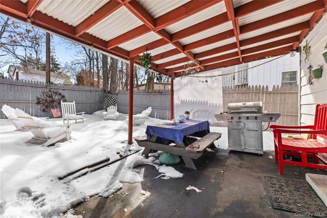 93 Albany Street, Poughkeepsie, NY 12601