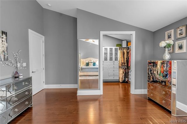 37 Ojibwa Circle, Buffalo, NY 14202
