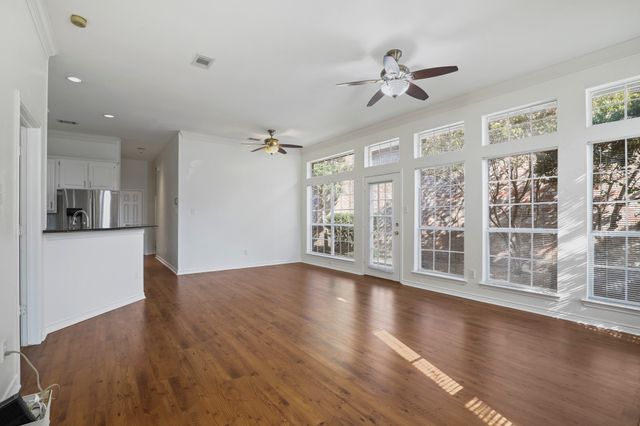 8704 Moss Hill Road, Irving, TX 75063